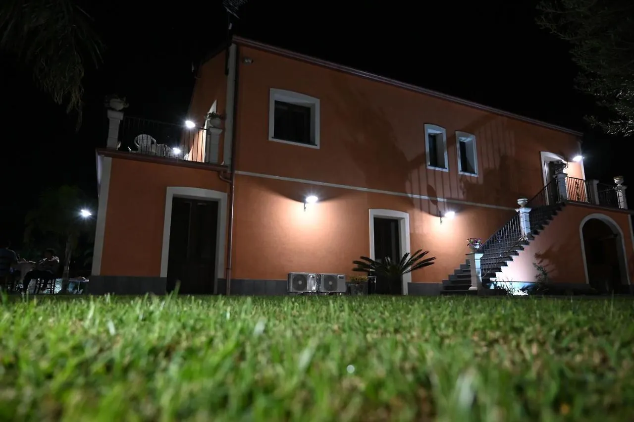 Villa Arcobaleno dell'Etna Calatabiano 0*,  Italia